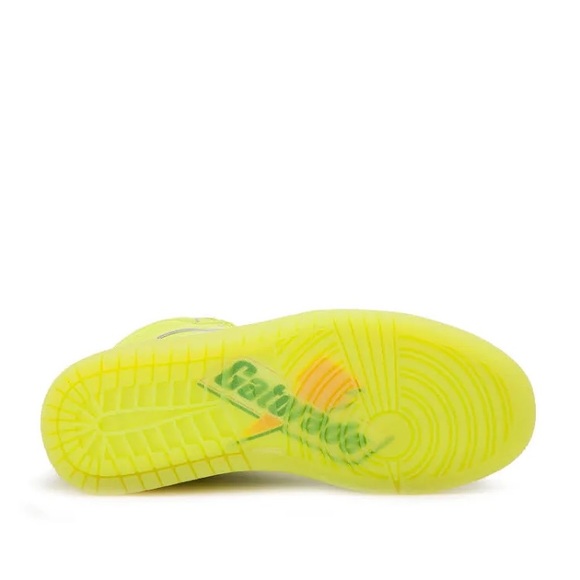 NWT: Jordan 1 Retro High Gatorade Lime color sneakers in size 14 - Picture 4 of 16